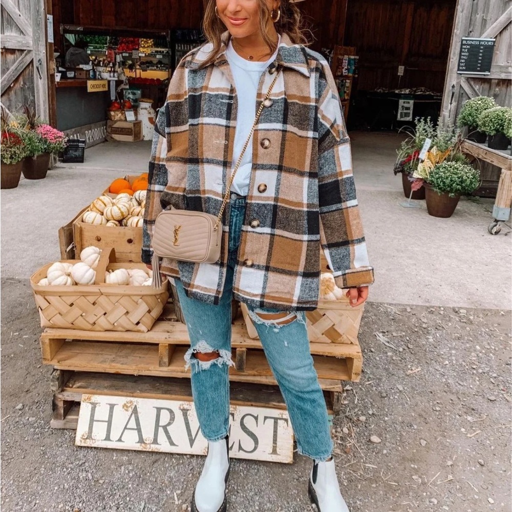 Plaid Button-Up shacket oversized long sleeve sweater women - Picture 5 of 5